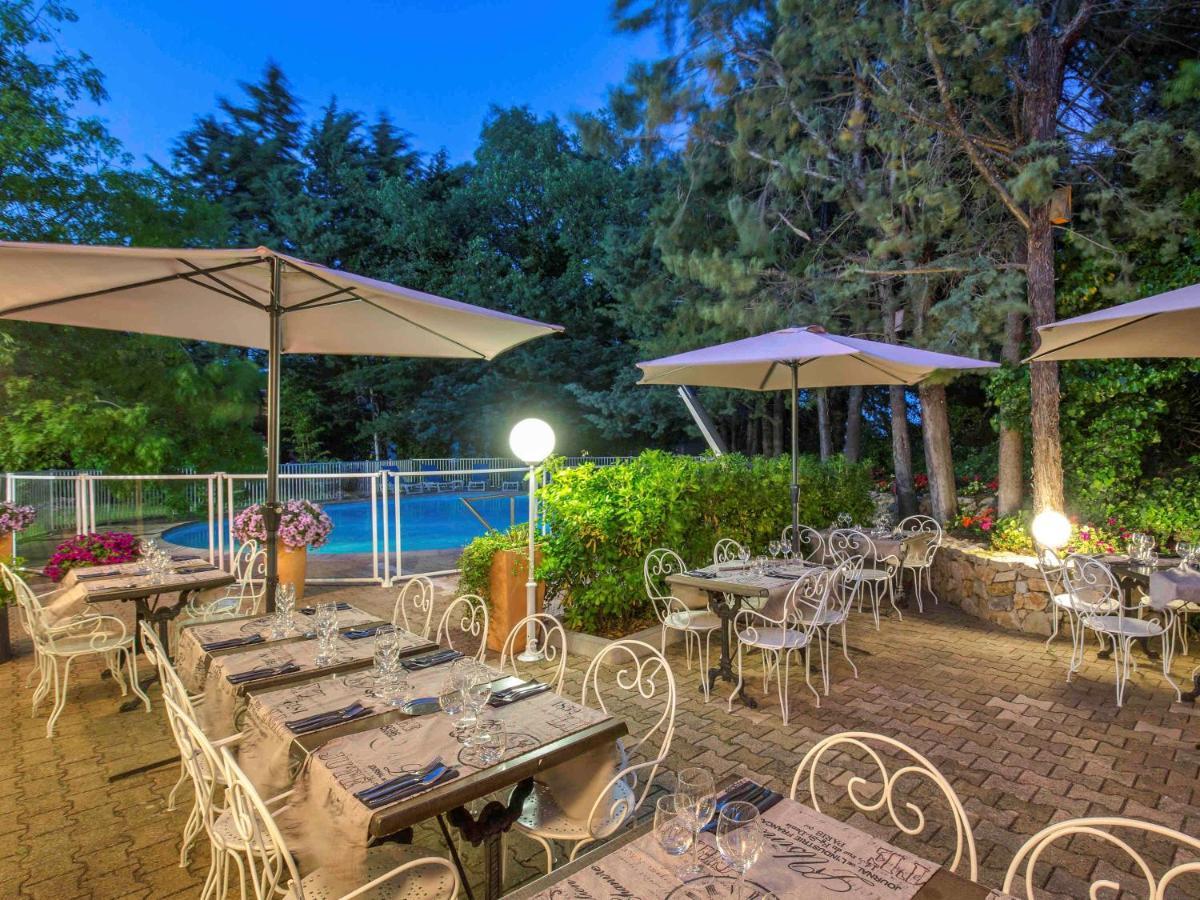 ibis Brignoles Provence Verte Exterior foto